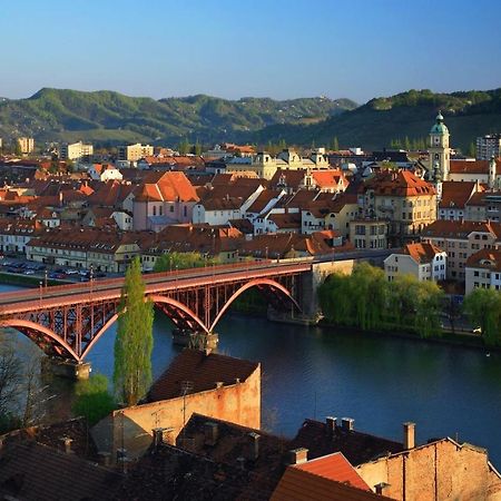 La Studio Maribor Dış mekan fotoğraf